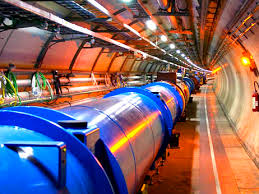 Guido Tonelli: La fisica di LHC: “Viaggiare nel tempo” fino alle origini del nostro universo